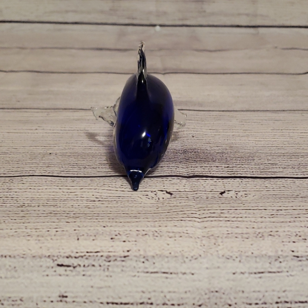 Glass Dolphin - Picture 2 of 4